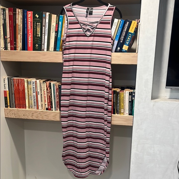 Striped Kristen Nicole Maxi Dress - Picture 1 of 4